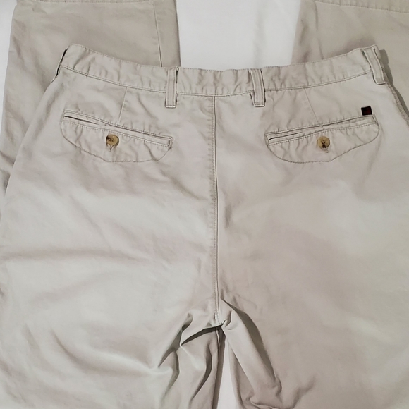 Woolrich Men's Casual Khaki Pants Flat-Front Size 36/32  Preppy Workwear Chinos - Picture 3 of 16